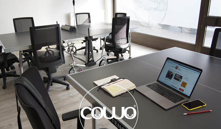 Postazione di lavoro al Coworking Novara